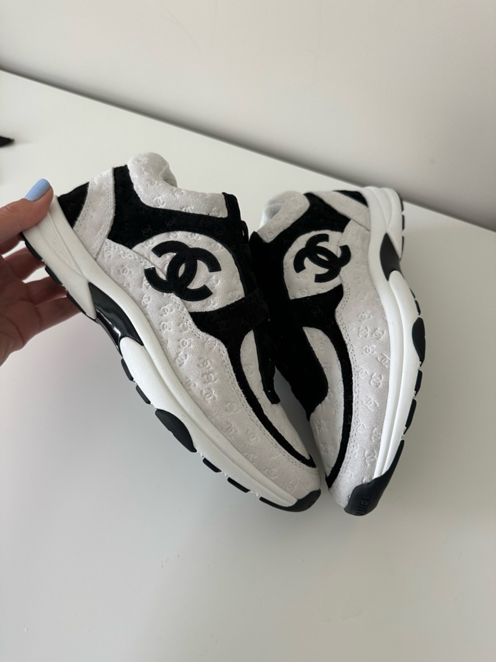CHANEL Black and White Sneakers - Picture 7 of 7